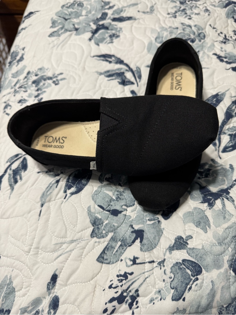 Toms Black Canvas Slip-On Flats
